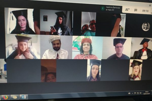 Alunos de Odontologia do Florence antecipam colação de grau para ingressar no mercado de trabalho