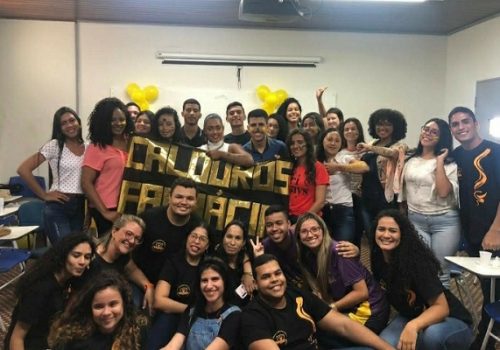 Entenda o papel do Centro Acadêmico de Farmácia da Faculdade Florence