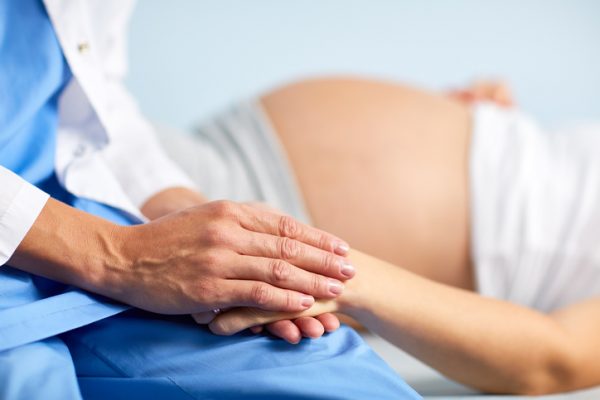Conheça a importância da Enfermagem Obstétrica na assistência humanizada ao parto