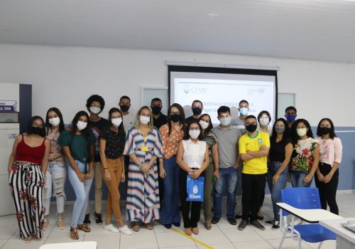 Calouros de Medicina Veterinária da Florence são acolhidos em evento especial 