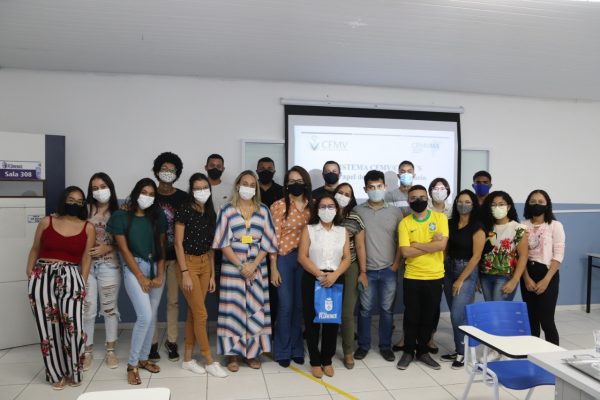 Calouros de Medicina Veterinária da Florence são acolhidos em evento especial 