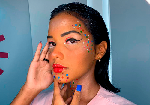 Alunas de Estética e Cosmética da Florence produzem maquiagens artísticas