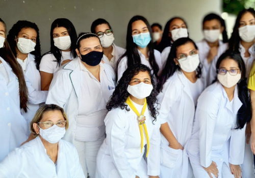 Alunas do Curso Técnico em Estética promovem ação social no CAPS