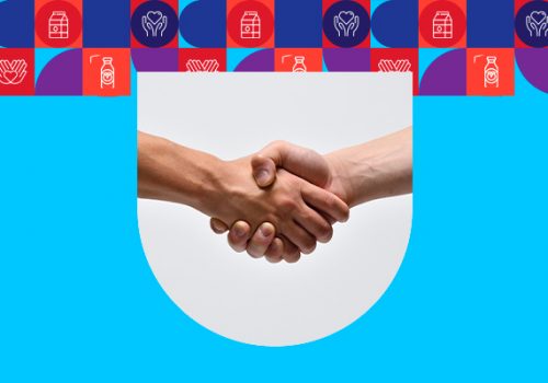 Florence convida comunidade acadêmica a abraçar a causa da solidariedade doando alimentos