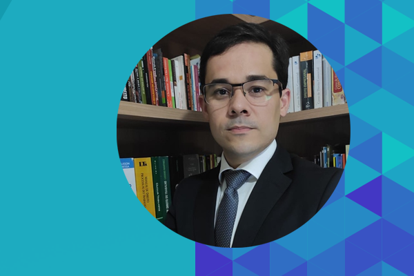 Professor do curso de Direito da Florence é finalista do 63º Prêmio Jabuti