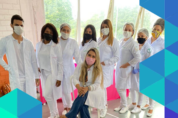 Florence parabeniza voluntários neste dia 5 de dezembro