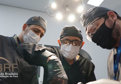 Professores de Odontologia da Florence ministram curso no ITC do Rio de Janeiro