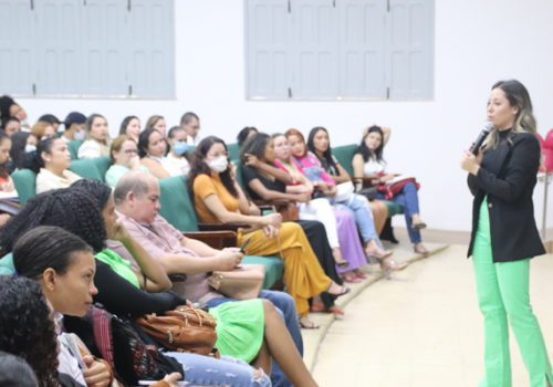 Cursos de Estética da Florence realiza Workshop sobre Uso de Laser e Led em procedimentos estéticos