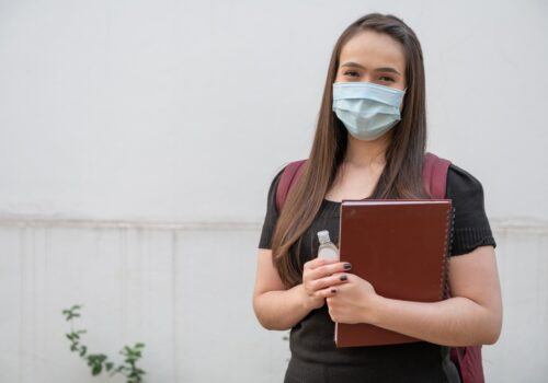 Instituto Florence dispõe sobre o uso obrigatório de máscaras nas dependências da Instituição