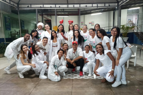 Alunos do curso técnico de enfermagem realizaram seminário sobre Suporte Básico de Vida