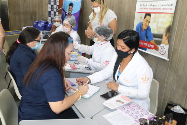 Curso Técnico em Enfermagem do Florence realiza ação de saúde no Ministério da Economia