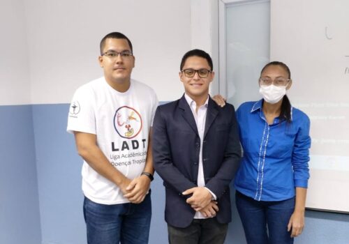 Egresso do curso de Farmácia da Florence publica artigo sobre cuidados farmacêuticos ao paciente com Hanseníase