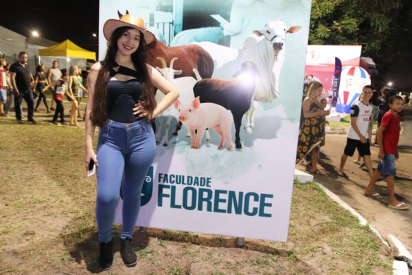 Faculdade Florence participa da 62ª edição do Expoema