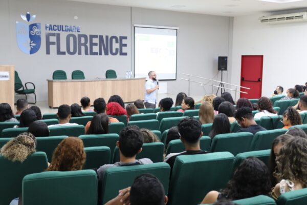 Liga Acadêmica de Biomedicina promove aula inaugural