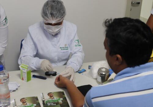 Cursos da Florence prestam atendimentos na Feira de Saúde e Qualidade de Vida da Equatorial Serviços