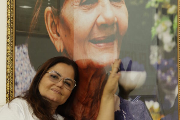 Missa em Memória de Dona Teresinha: Celebrando uma Vida de Amor e Compromisso