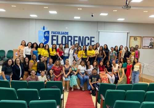 Faculdade Florence Engaja Comunidade com Evento Transformador do “Agosto Dourado”
