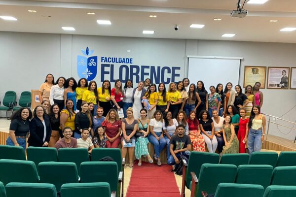 Faculdade Florence Engaja Comunidade com Evento Transformador do “Agosto Dourado”